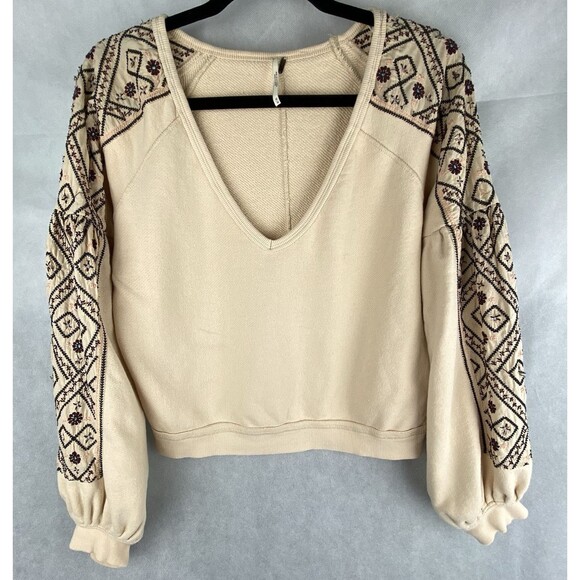 Free People Senorita Sweatshirt Medium Embroidered Puff Sleeve V-Neck Crop *READ - Picture 1 of 9